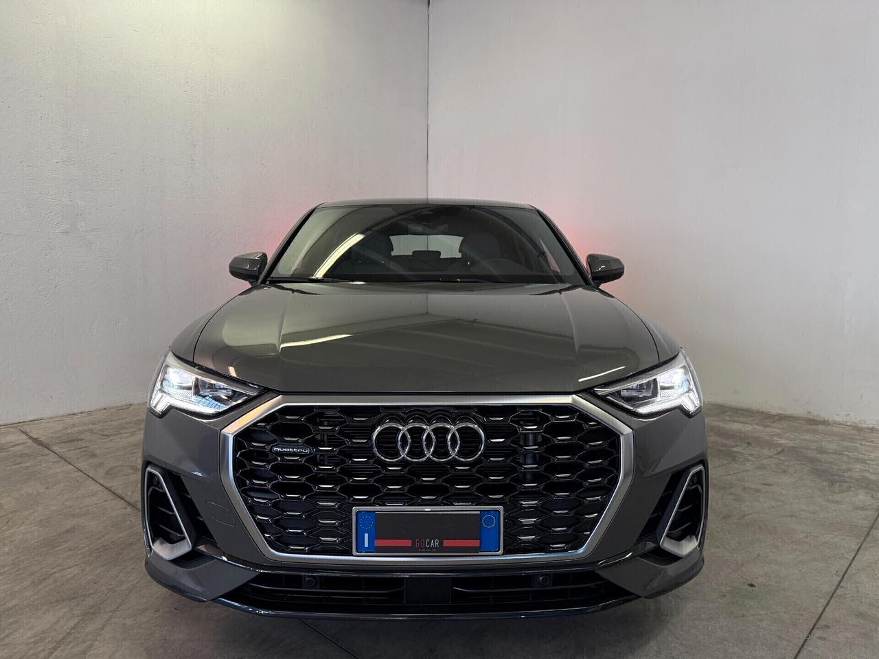 Audi Q3 Sportback 40 2.0 Tfsi Edition S-Line Quattro S-Tronic ** SOLO 2.900 KM ** UFF. ITALIANA IN GARANZIA AUDI ** PREZZO REALE