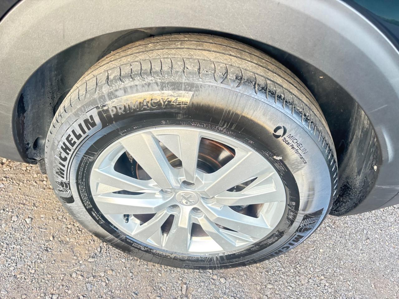 Peugeot 3008 BlueHDi 130 S&S EAT8 GT