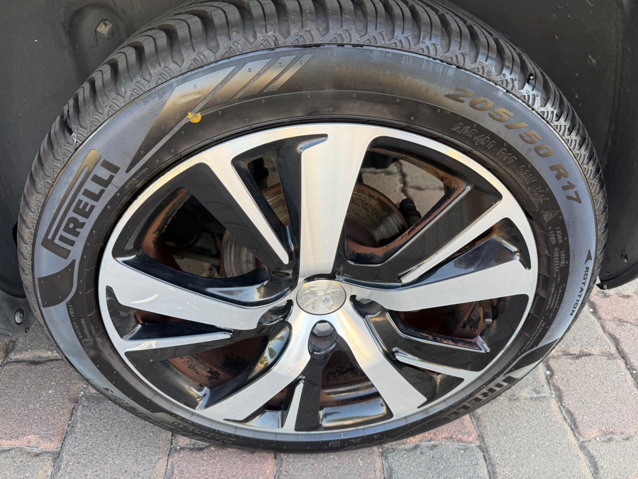 Peugeot 2008 diesel 1.6 GTLINE 2017