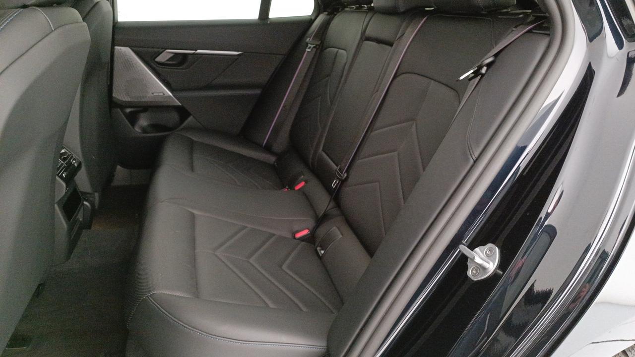 BMW Serie 5 G61 2024 Touring - 540d Touring 48V xdrive MSport Pro 183kW auto