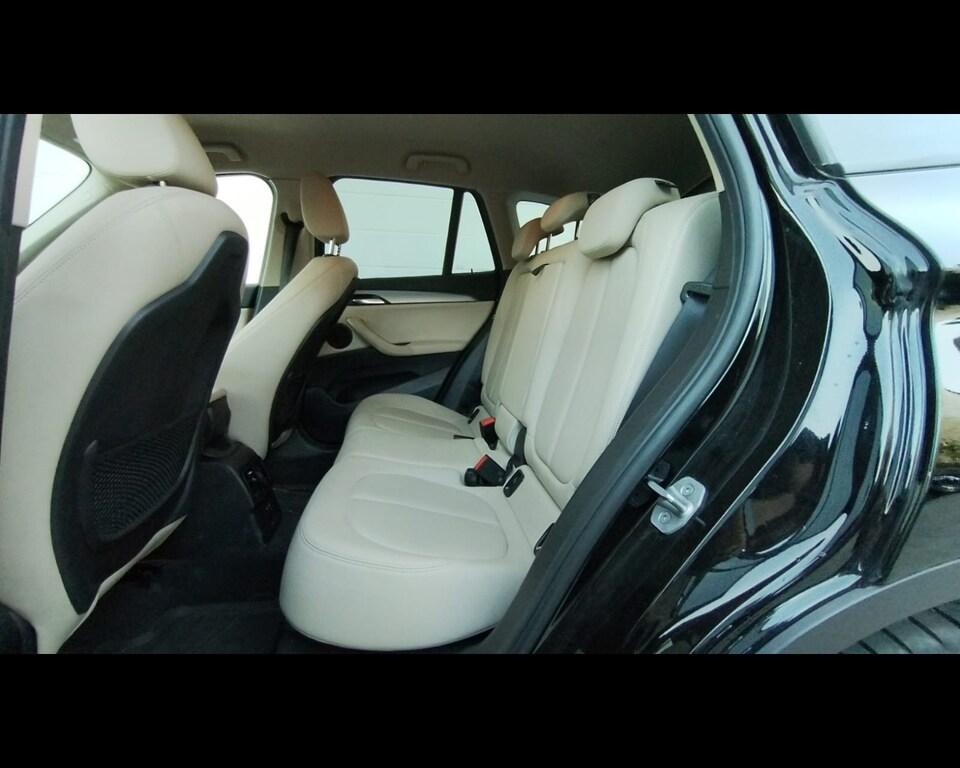 BMW X1 18 d Business Advantage sDrive