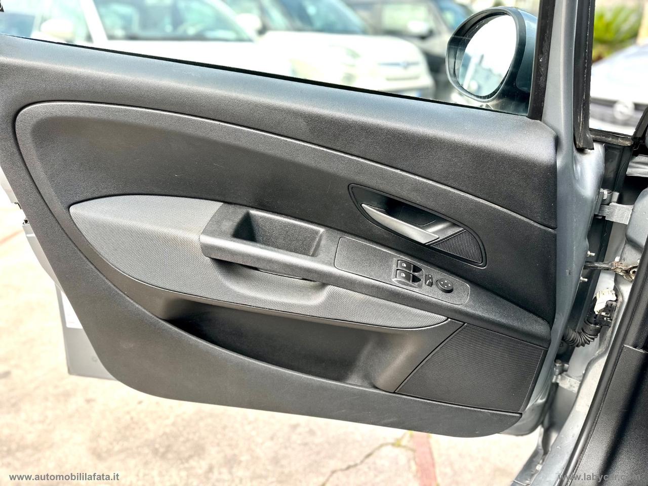 FIAT Grande Punto 1.3 MJT 90 CV 5p. Dynamic 10/2009 251.000 KM