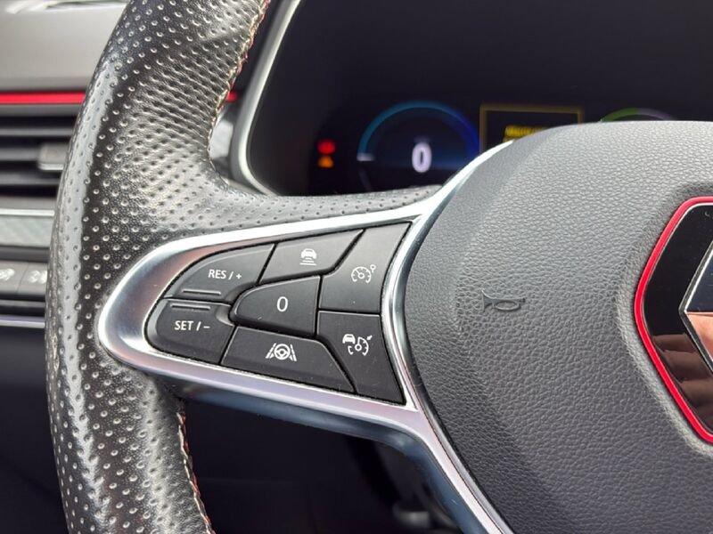 Renault Arkana 1.6 Hybrid E-TECH R.S. LINE