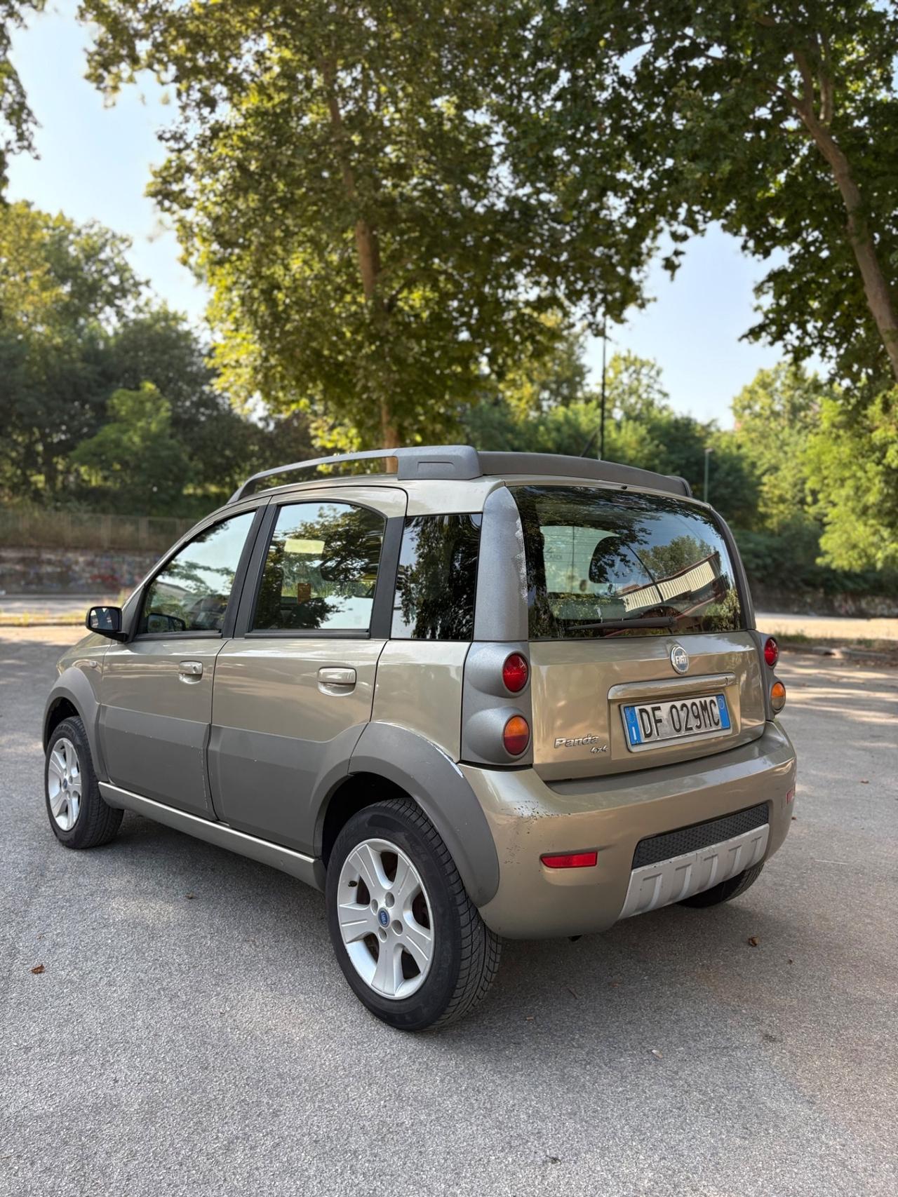 Fiat Panda 1.3 MJT 69cv 4x4 Monster Cross