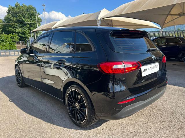 MERCEDES-BENZ B 180 d Automatic Business Extra
