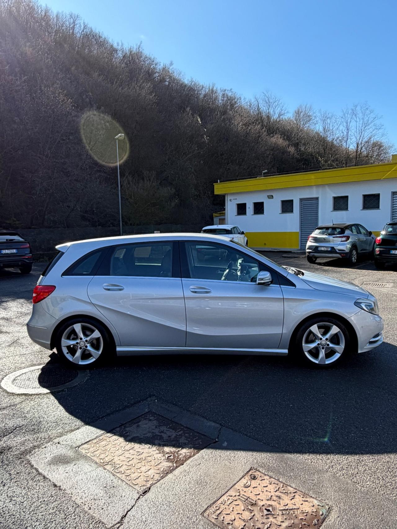 Mercedes-benz B 200 CDI BlueEFFICIENCY Premium