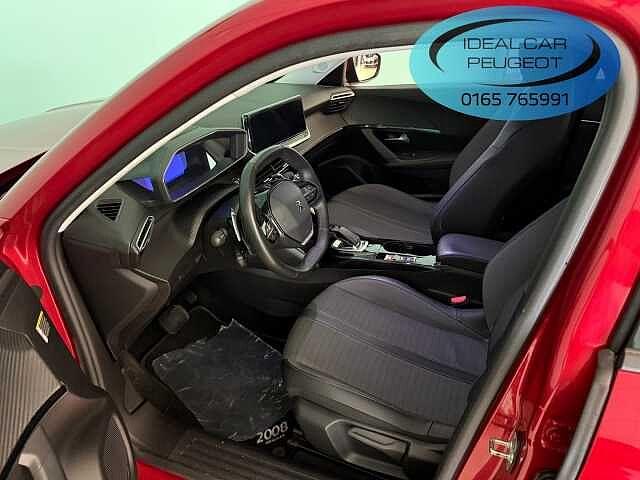 Peugeot 2008 PureTech 130 S&S EAT8 Allure