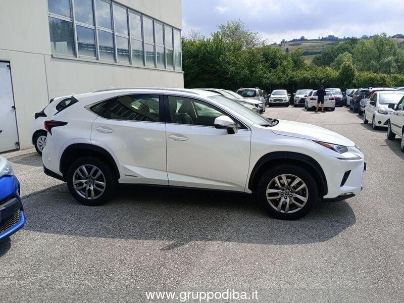 Lexus NX I 2018 300h 2.5 Premium 4wd cvt