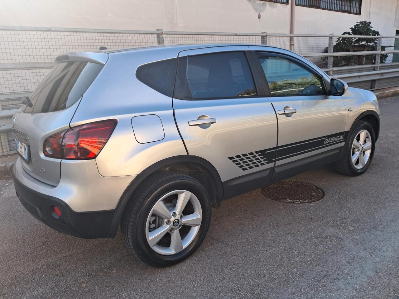 Nissan Qashqai 2.0 dCi DPF 4WD Tekna (MOTORE NUOVO)