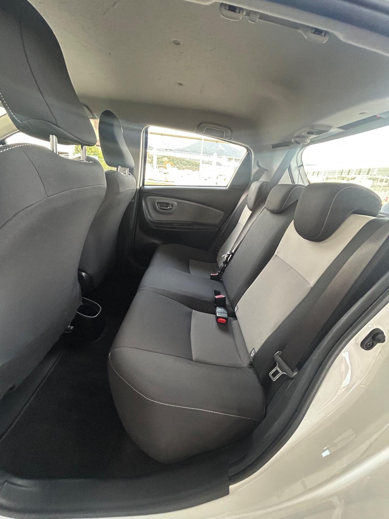 Toyota Yaris 1.0 5p Active