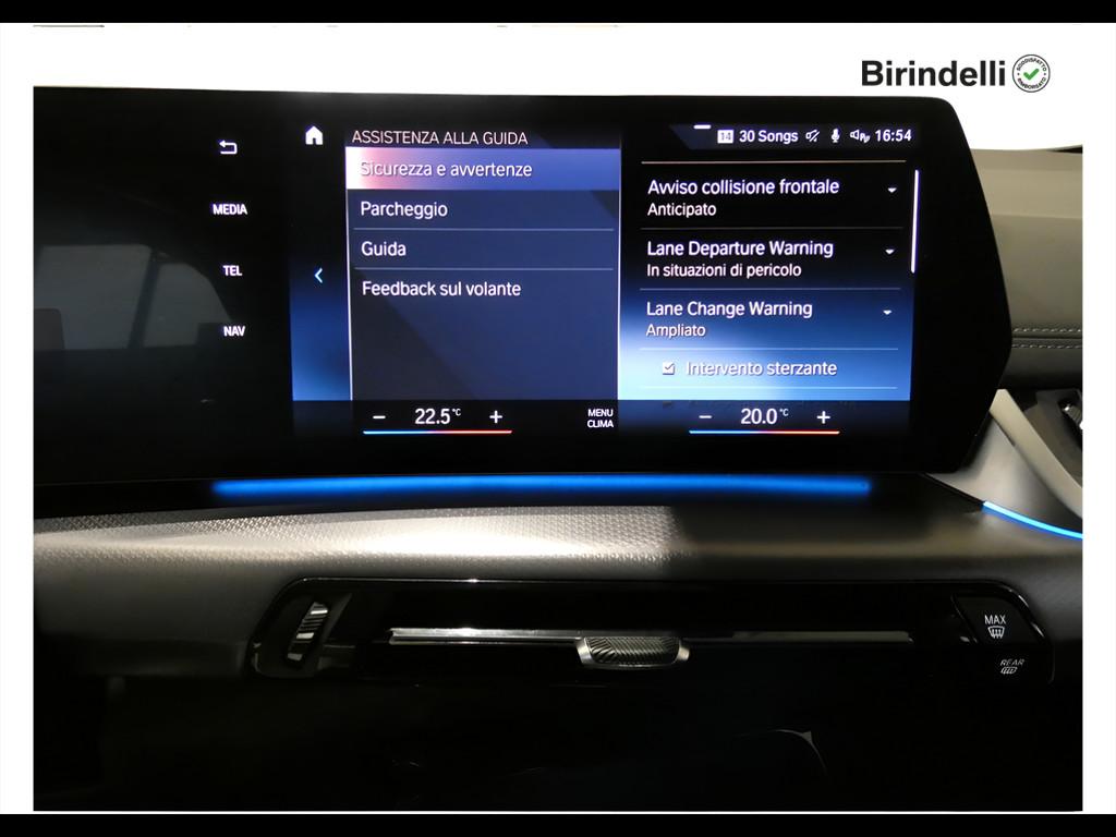 BMW Serie 2 A.T. (U06) - 220i 48V Active Tourer Msport