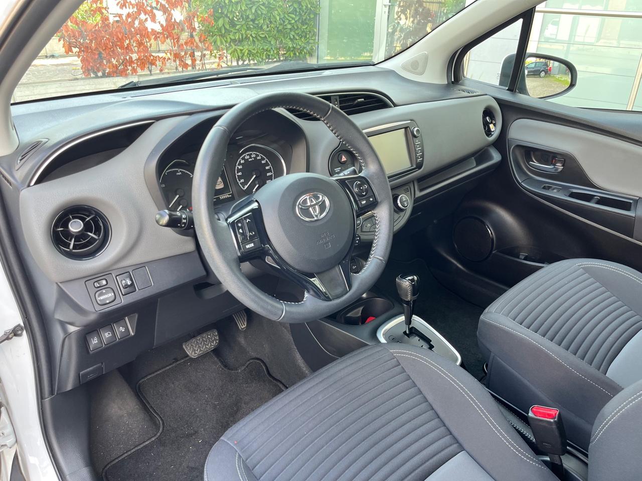 Toyota Yaris 1.5 Hybrid 5 porte Active