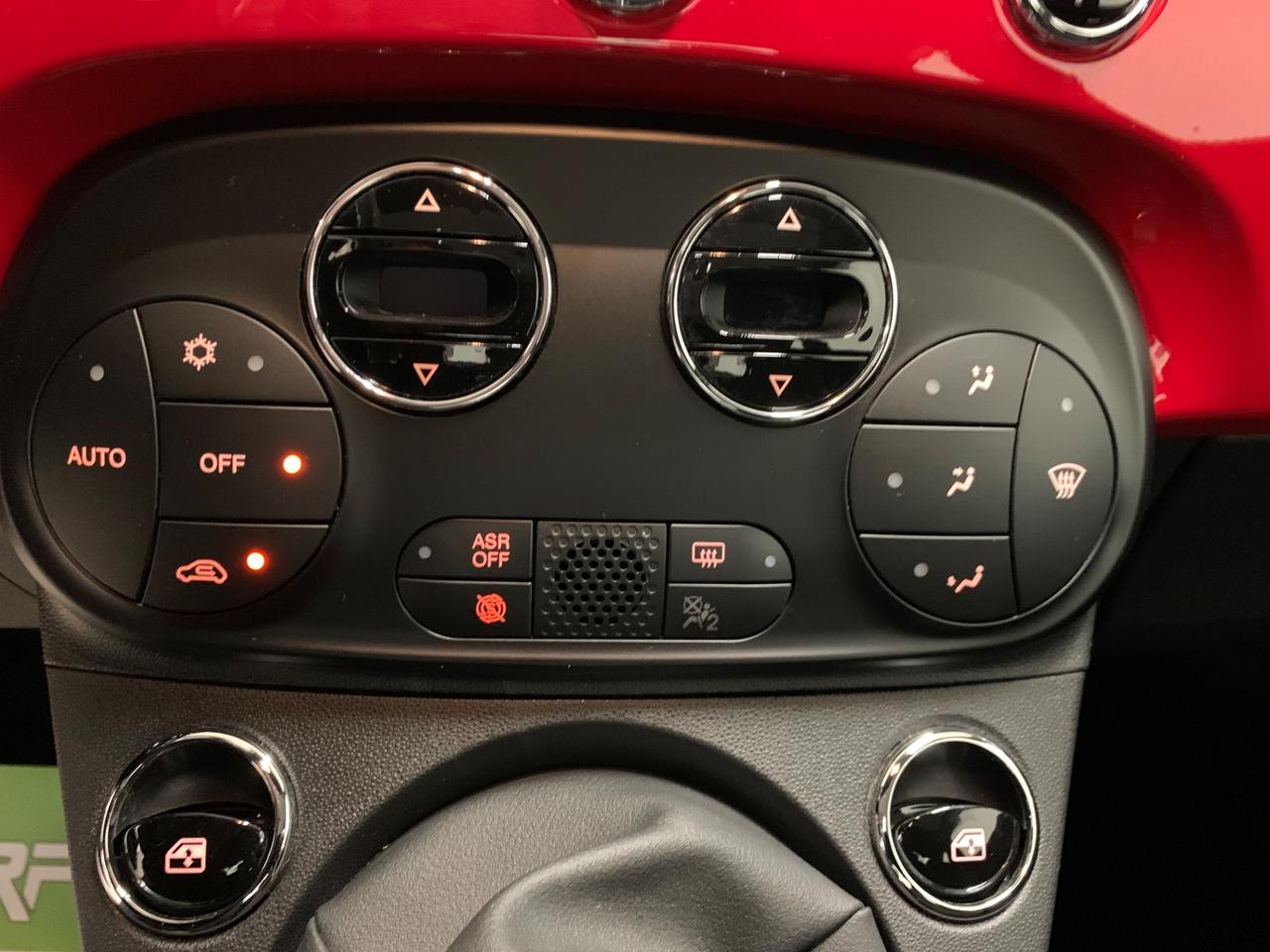 Fiat 500 1.0 Hybrid Red