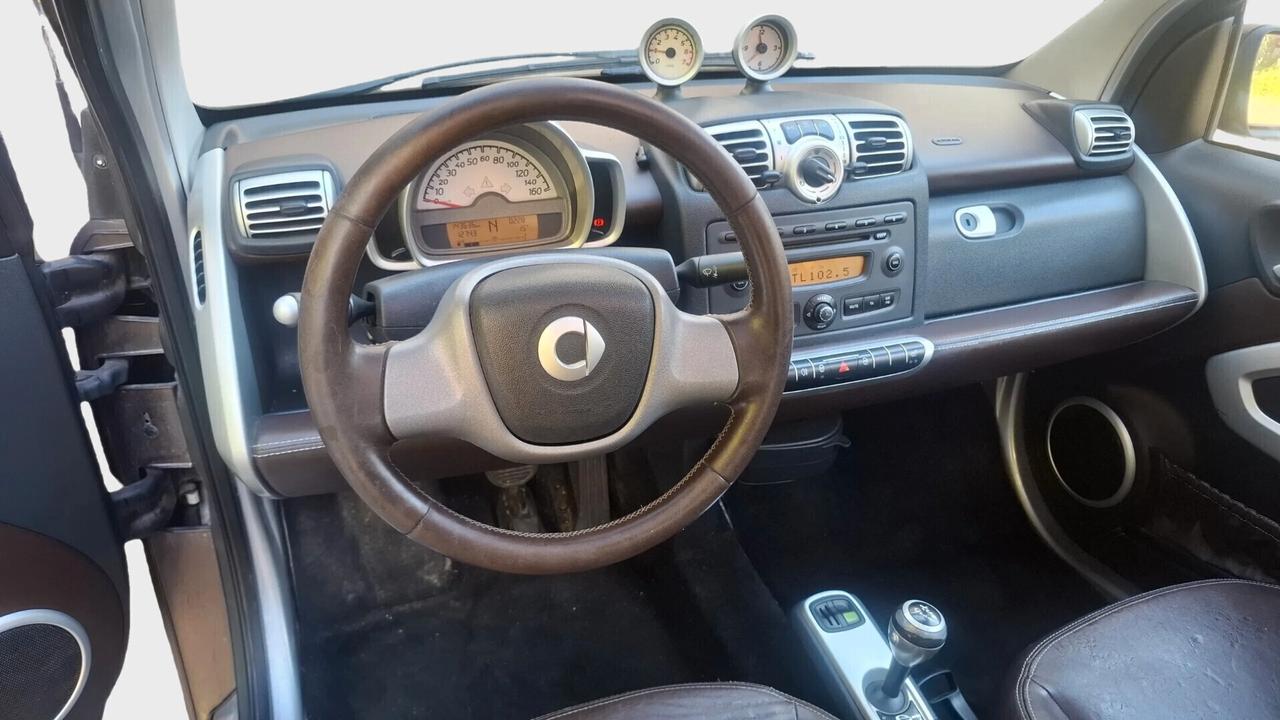 Smart ForTwo 1000 52 kW coupé EDITION LIMITED 3 "Ten Years Chocolat"