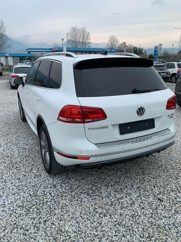 Volkswagen Touareg 3.0 TDI 262 CV tiptronic BlueMotion Sport R