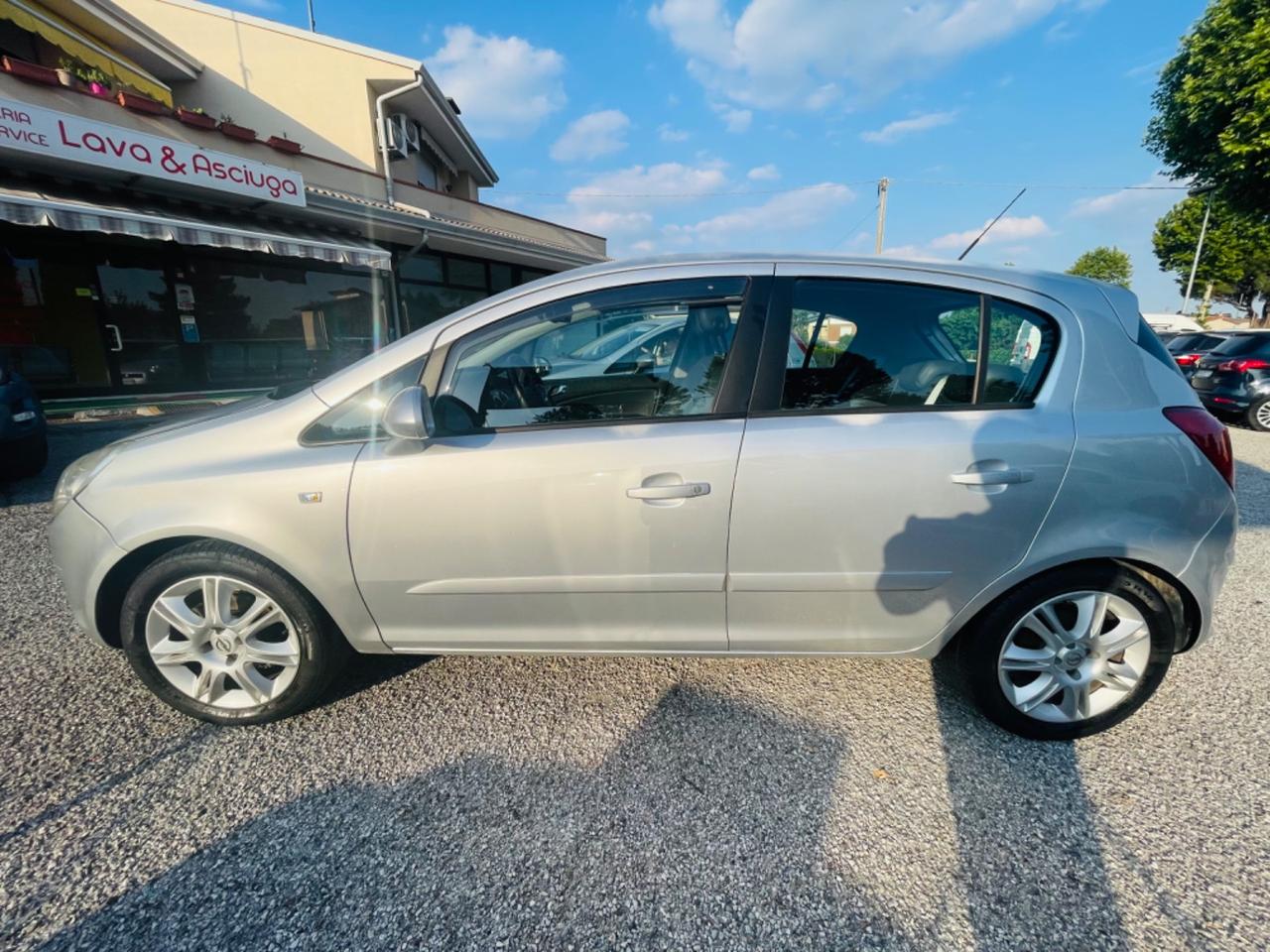 Opel Corsa 1.2 5p Cosmo Ok Neopatentati