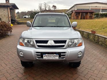 Mitsubishi Pajero GLS 2.5 TDI 3p. 116 CV