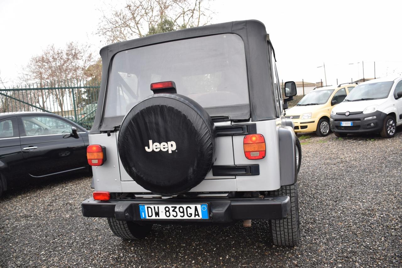 Jeep Wrangler 4X4 2.4 cat 143CV 6M Sport CORTA