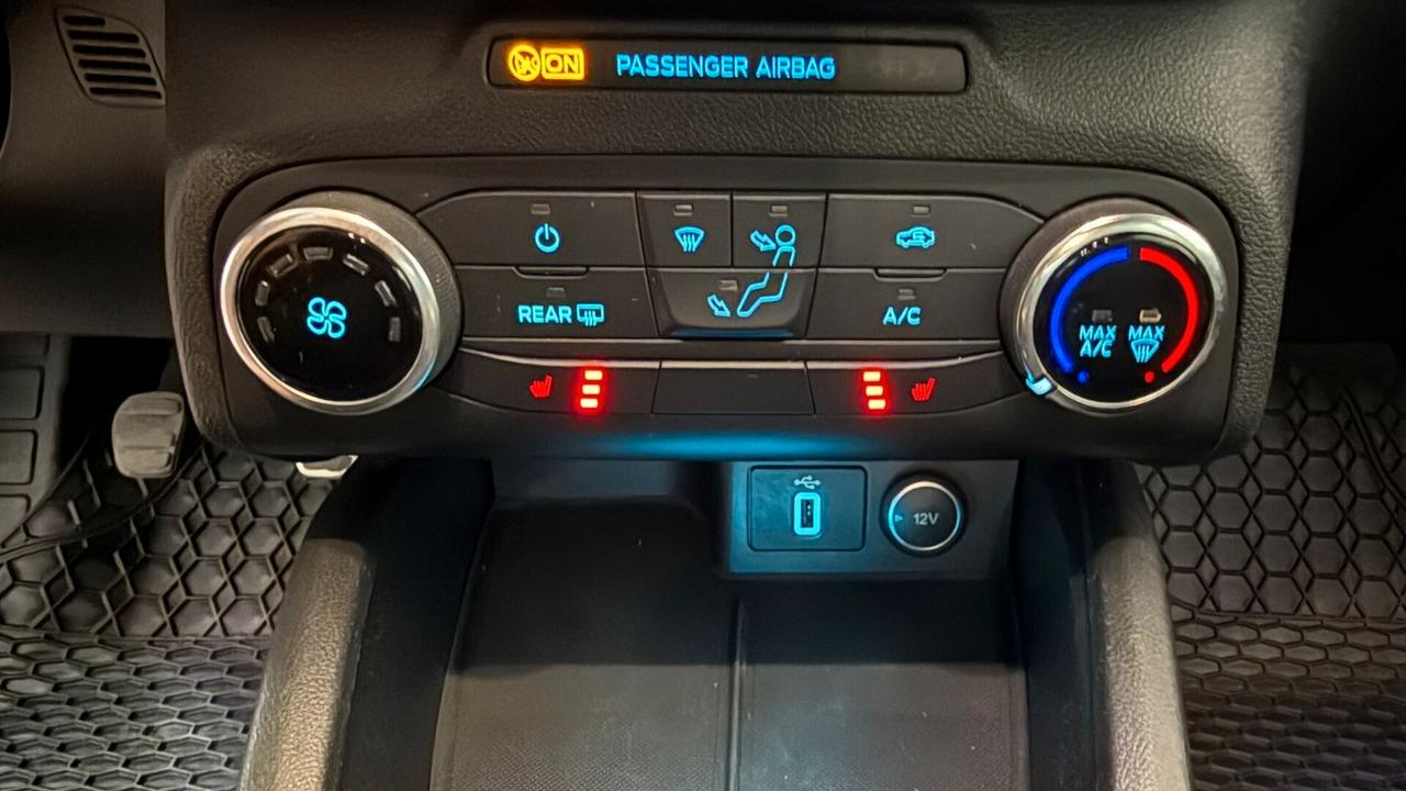 Ford Focus 1.0 EcoBoost 125 CV 5p. ST-Line pelle led navi android auto