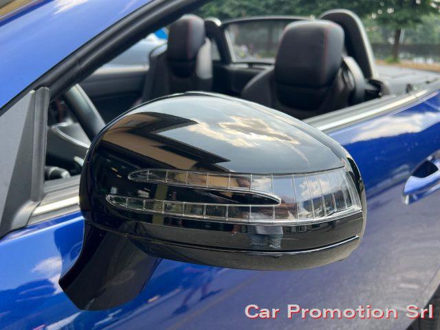 MERCEDES-BENZ SLC 200 Premium