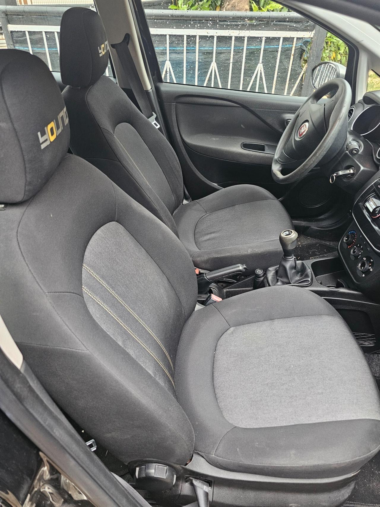 Fiat Punto 1.3 MJT II 75 CV 5 porte Lounge