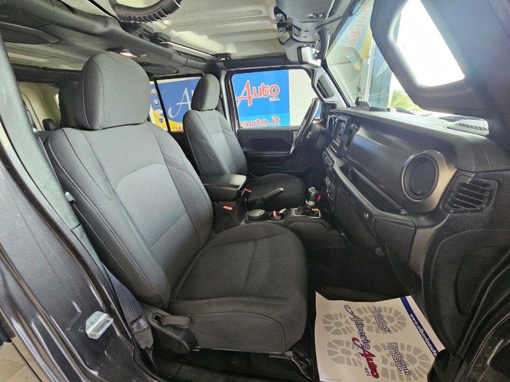 Jeep Wrangler Unlimited 2.2 Mjt II Night Eagle