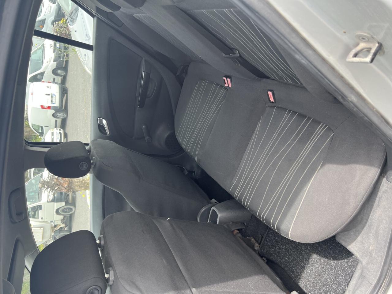 opel corsa benzina
