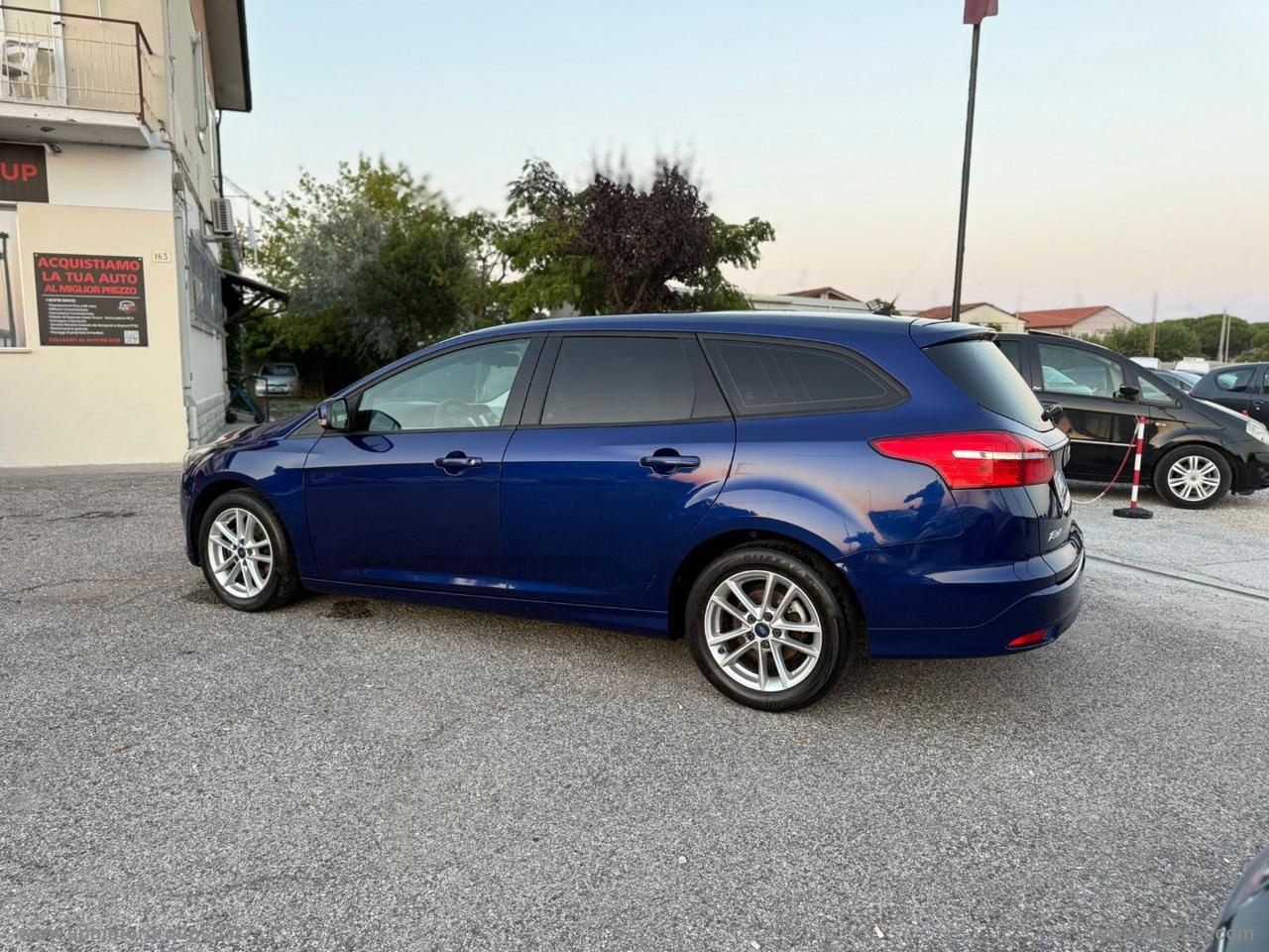 FORD Focus 1.0 EcoBoost 125 CV S&S Titanium X