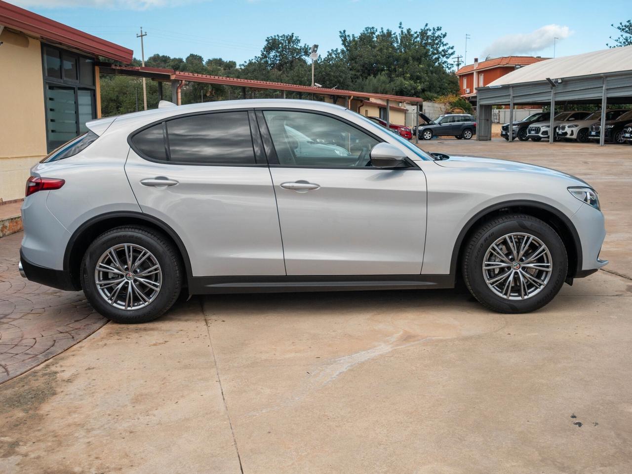 Alfa Romeo Stelvio 2.2 Turbodiesel 190 CV AT8 Q4 Business