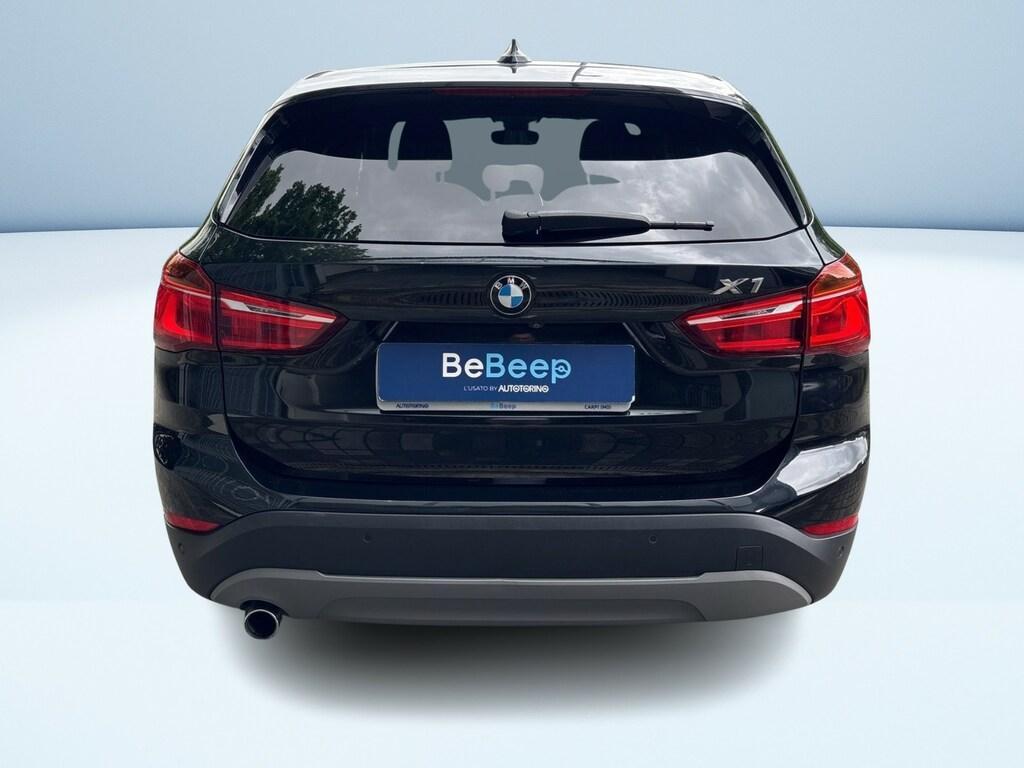 BMW X1 18 d Advantage xDrive
