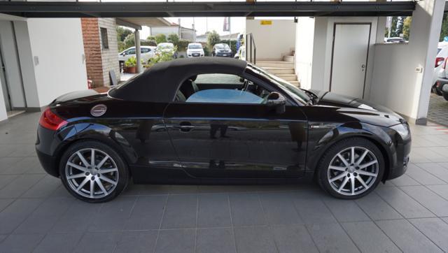 AUDI TT Roadster 2.0 TFSI
