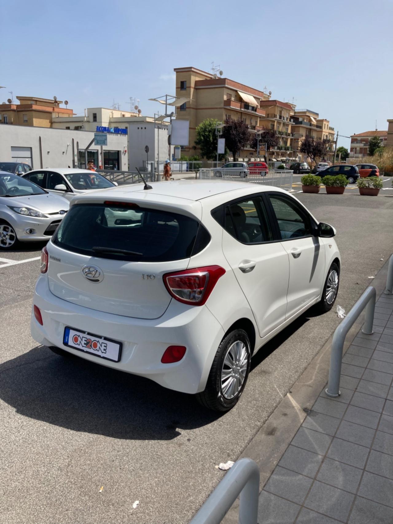 Hyundai i10 GPL - NEOPATENTATI