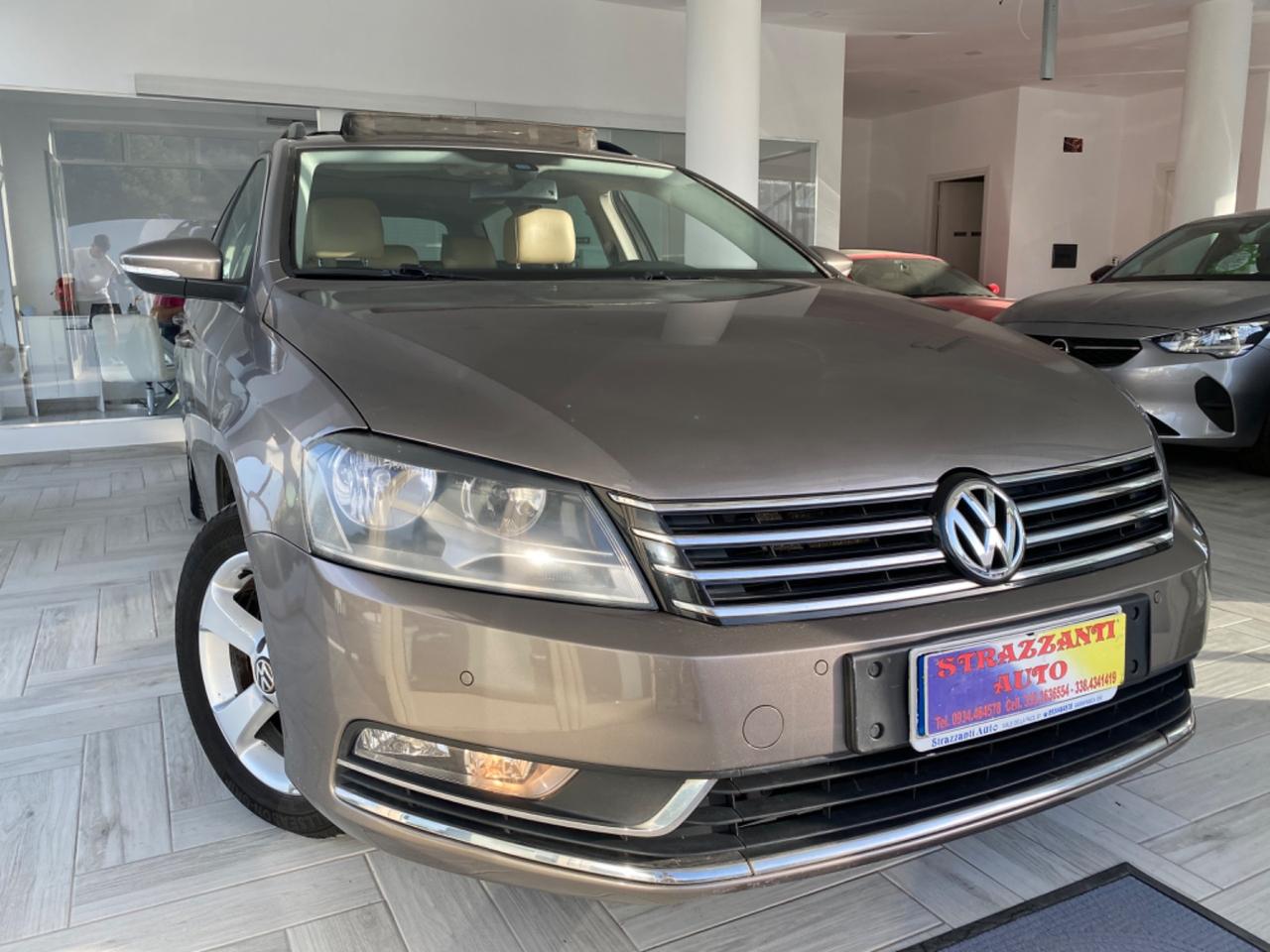 Volkswagen Passat Var. 1.4 TSI 150cv DSG TETTO APRIBILE2012