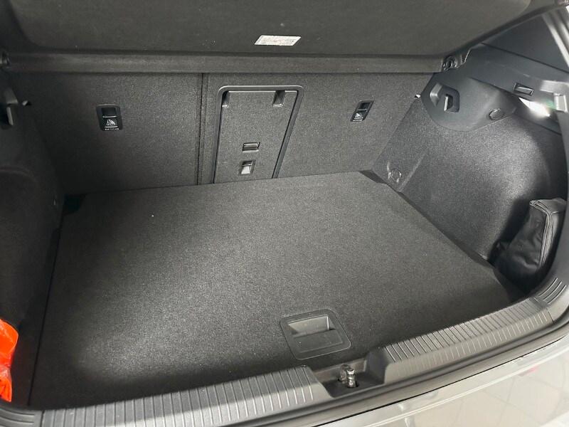 VOLKSWAGEN Golf 8ª serie Golf 2.0 TDI DSG GTD