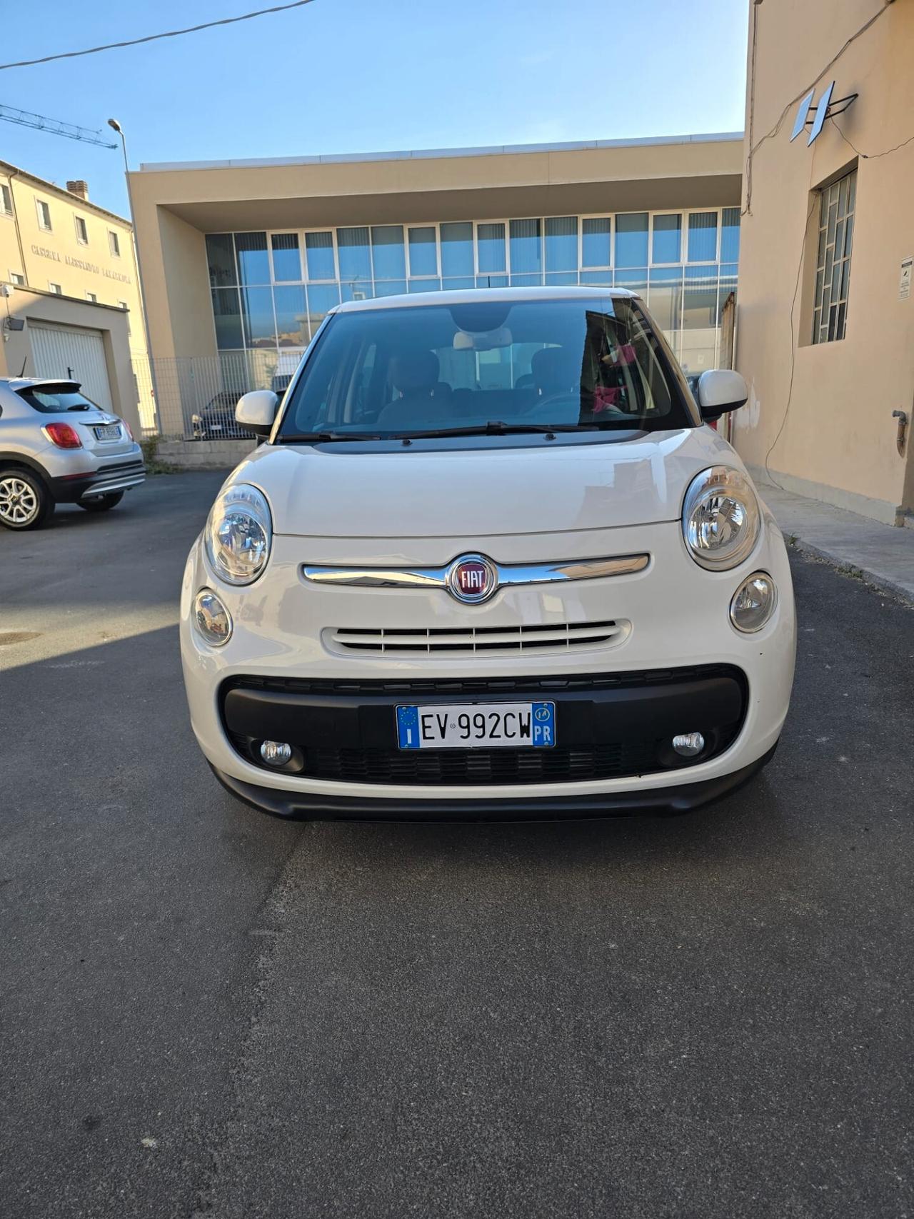 Fiat 500L 1.3 Multijet 85 CV Dualogic Lounge tetto panoramico cambio automatico