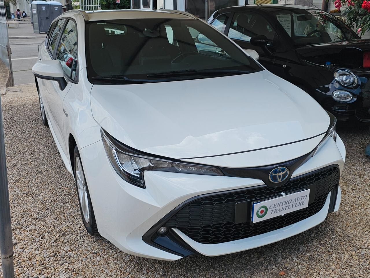 Toyota Corolla Touring Sports 1.8 Hybrid Business