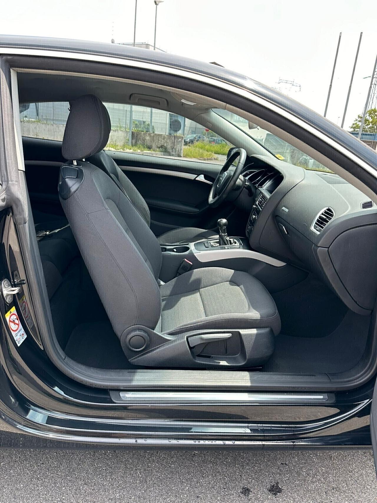 Audi A5 2.0 TFSI 180 CV Ambiente