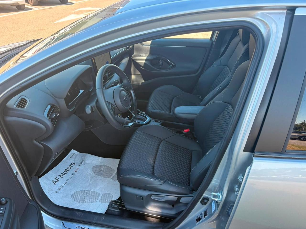 Toyota Yaris 1.5 130 Hybrid 5 porte Lounge