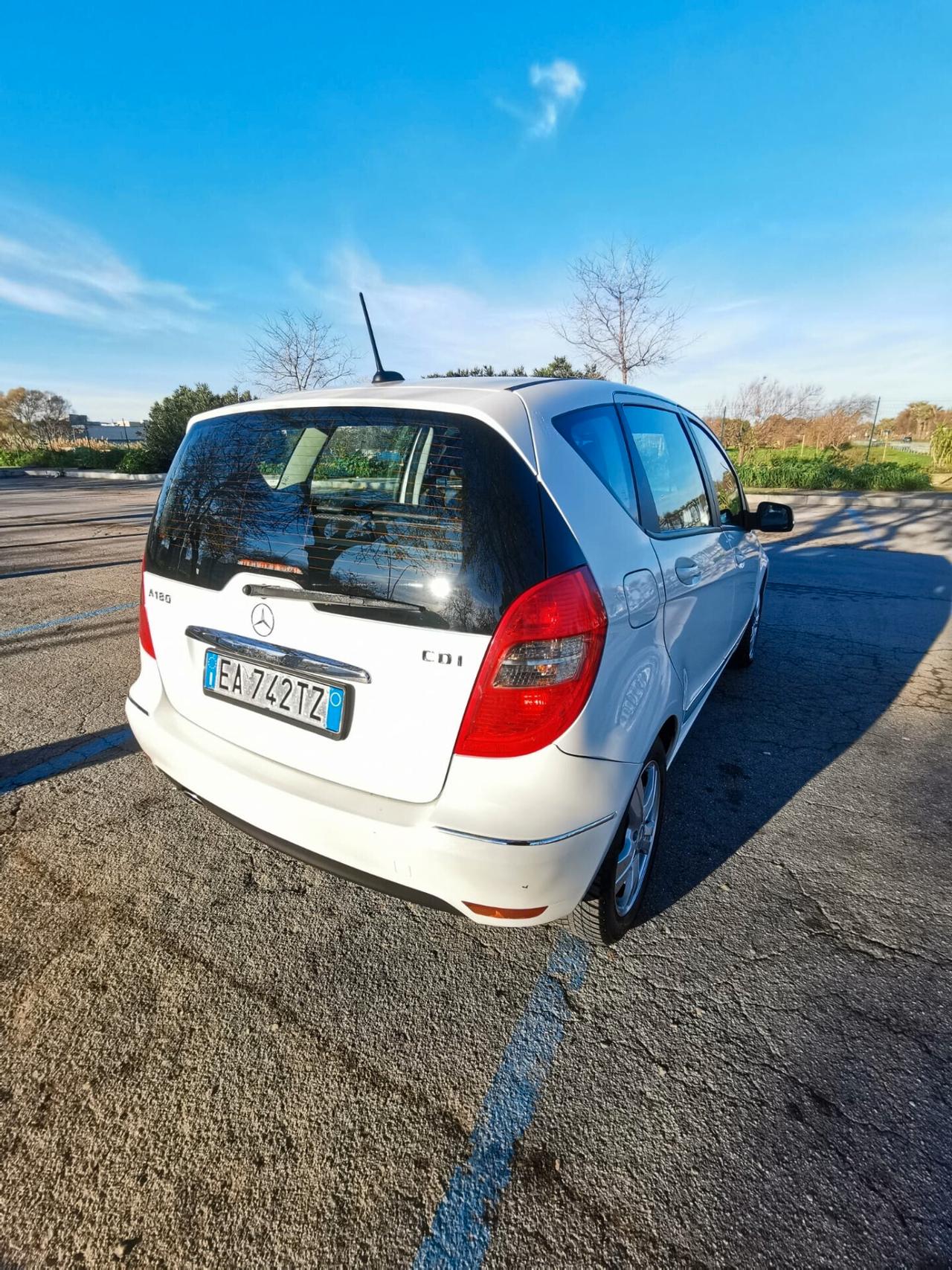 Mercedes-benz A 180 CDI Avantgarde NAVIG. 2010