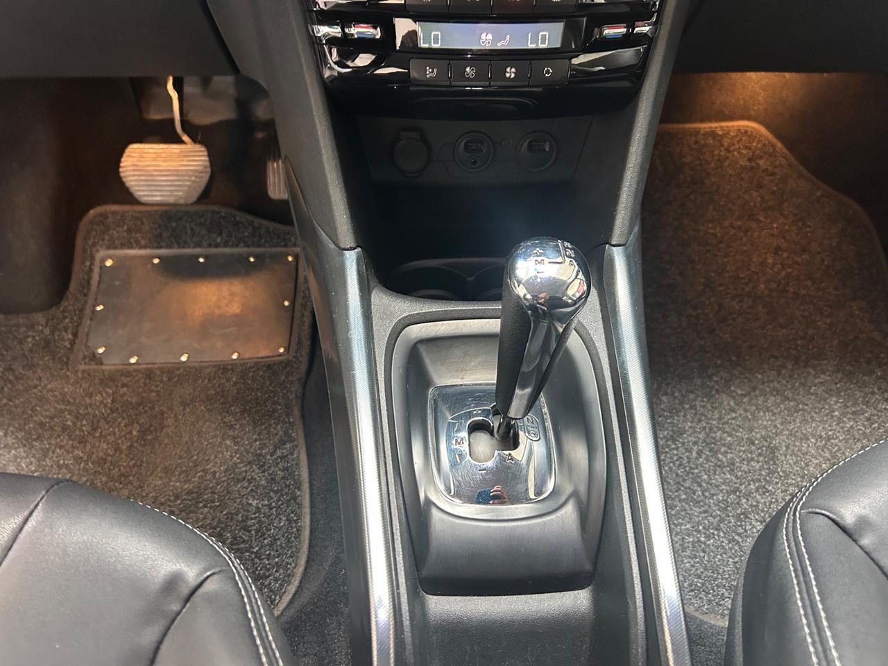Peugeot 2008 1.6 HDI 92cv automatica Allure