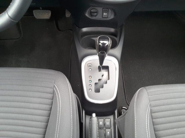 TOYOTA Yaris 1.5 Hybrid 5 porte Business