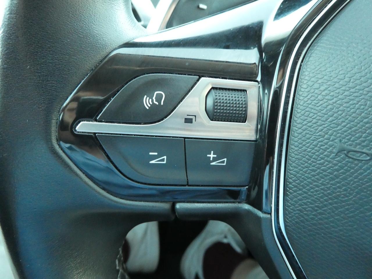 Peugeot 5008 BlueHDi 130 S&S Allure Pack