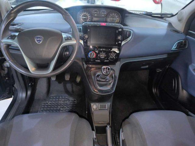 LANCIA Ypsilon 3ª serie - 1.0 FireFly 5 porte S&S Hybrid Gold