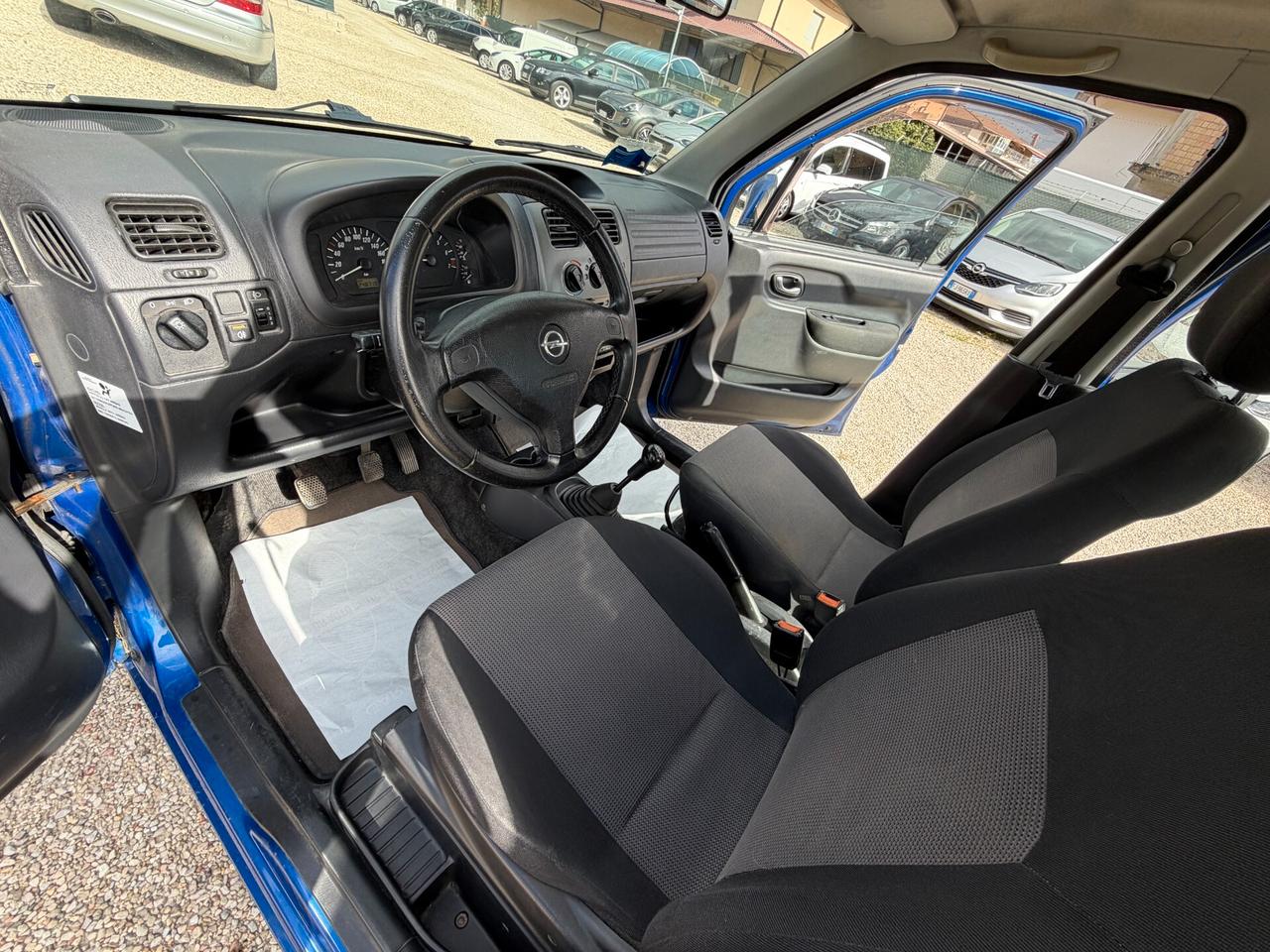 Opel Agila 1.0 benzina 248.719 km