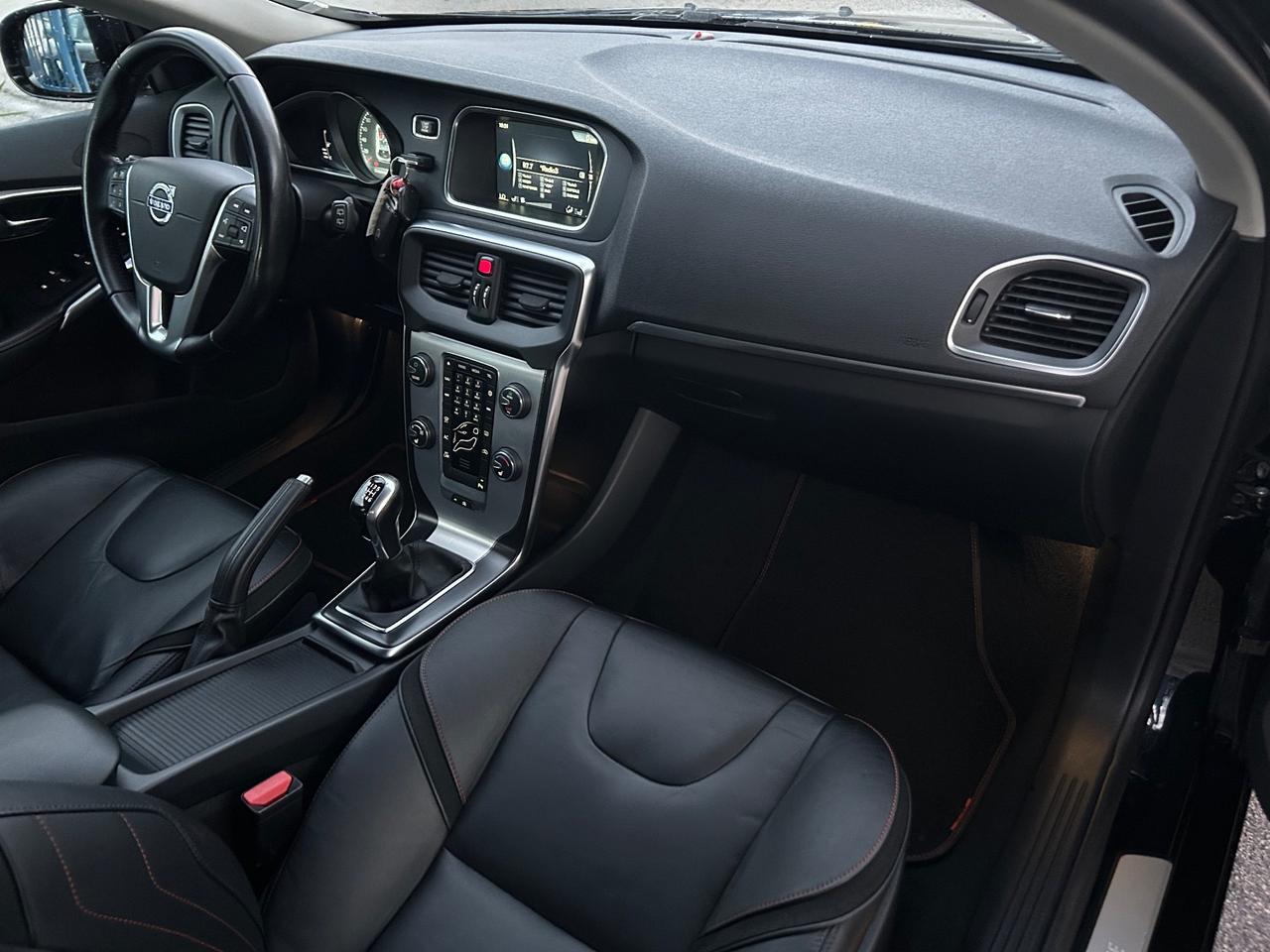 Volvo V40 Ocean Race 1.6 Diesel 115 cv 2015
