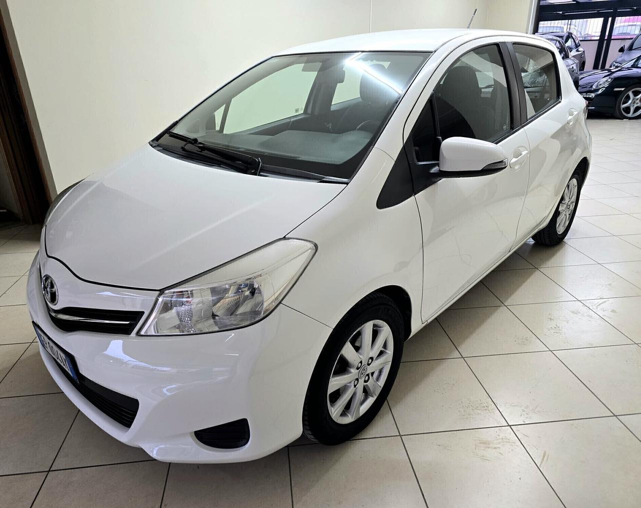 TOYOTA YARIS 1.4 D4D 90cv STYLE 6m