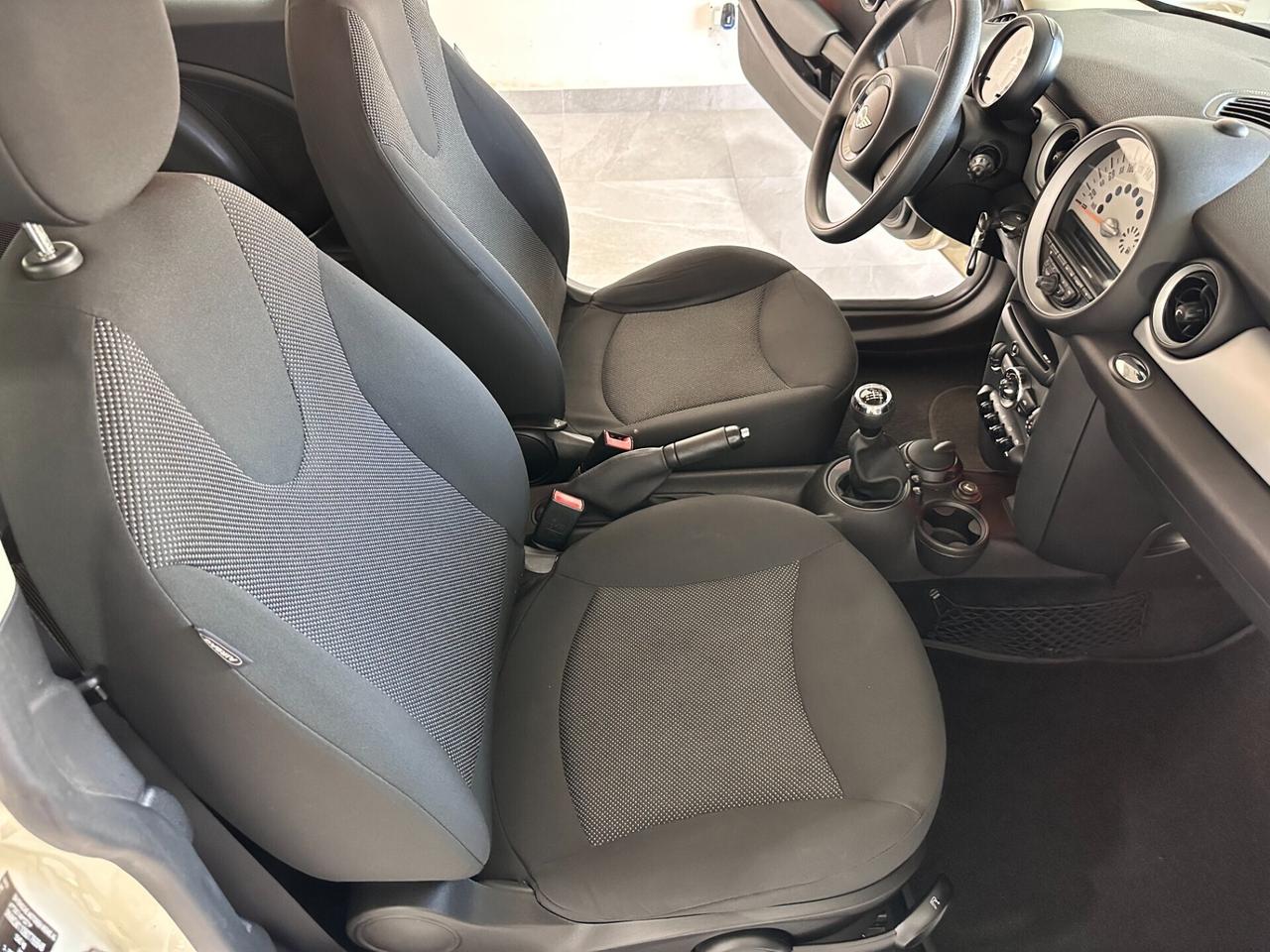 Mini One Countryman 1.6 D