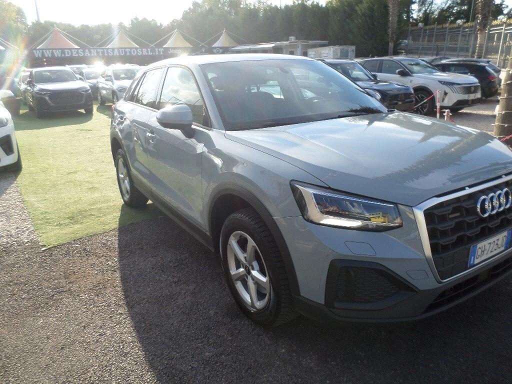 Audi Q2 35 TDI quattro S tronic Business Plus
