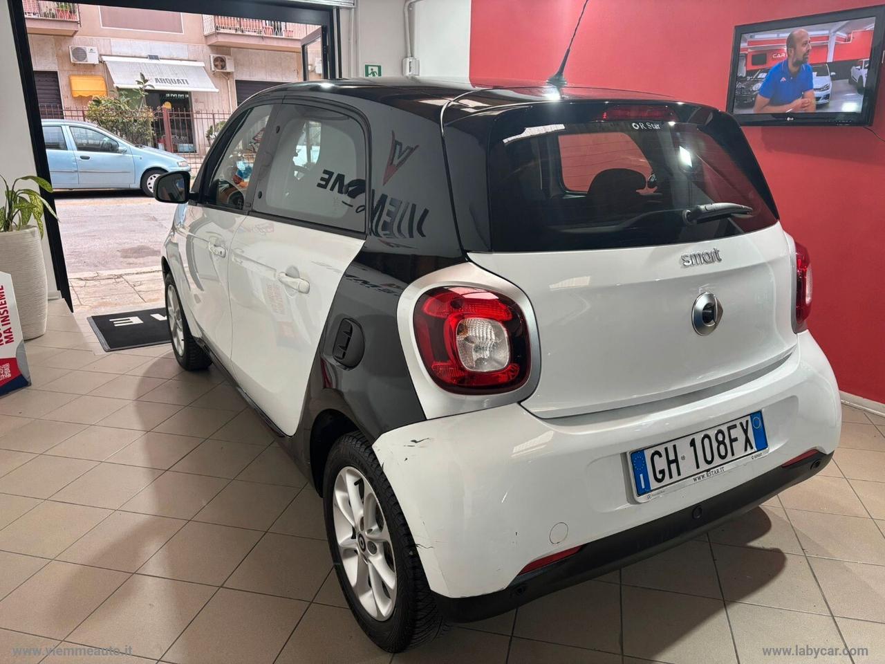 Smart ForFour 70 1.0 Youngster