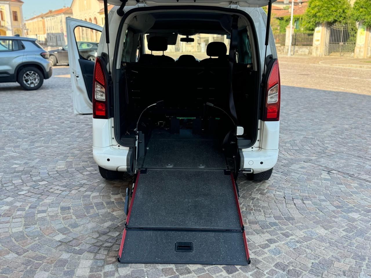 Peugeot 4X4 Patner 1.6 HDI Pedana Disabili 2018